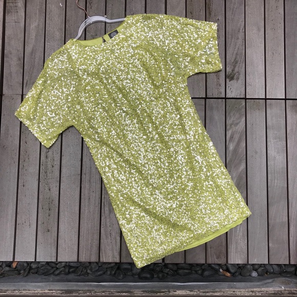 VINCE CAMUTO Yellow Sequin Crew Short Sleeve Dress - Picture 2 of 6